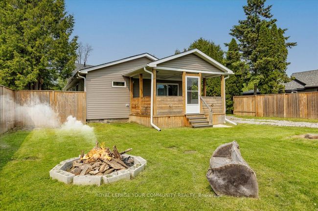 109 Maple Ave, House other with 2 bedrooms, 2 bathrooms and 6 parking in Sutton West ON | Image 29
