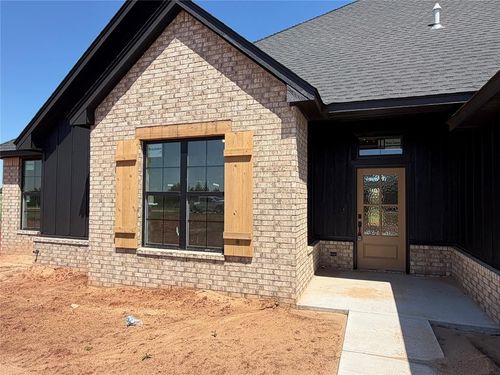 9560 Regado Ct, Guthrie, OK, 73044-5162 | Card Image