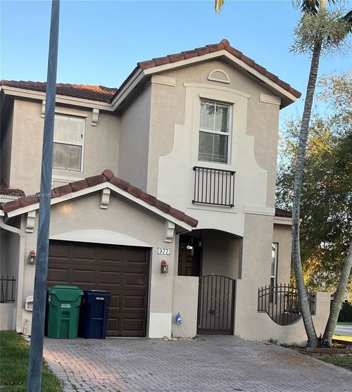 977 Sw 153rd Path, Miami, FL, 33194-2779 | Card Image