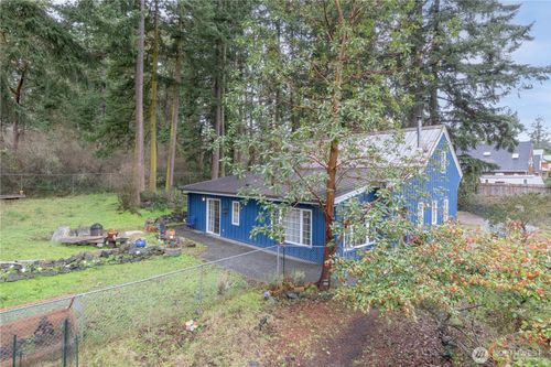 1533 Hill St, Port Townsend, WA, 98368-8447 | Card Image