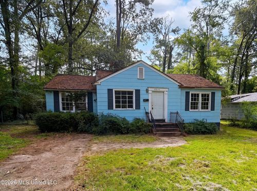 2032 Willow Way, Jackson, MS, 39204-4858 | Card Image