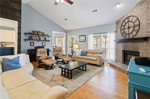 3230 Colton Dr, Springdale, AR, 72762-0514 | Card Image