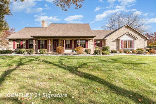 8440 N Gleaner Rd, Freeland, MI, 48623-9543 | Card Image