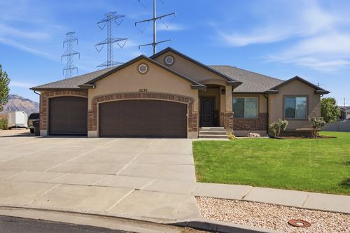 3257 W 2975 N, Plain City, UT, 84404-8717 | Card Image