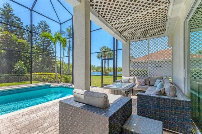 7538 Camden Harbour Dr, House other with 6 bedrooms, 4 bathrooms and null parking in BRADENTON FL | Image 66