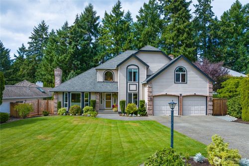 6912 65th Ave W, Lakewood, WA, 98499-2361 | Card Image