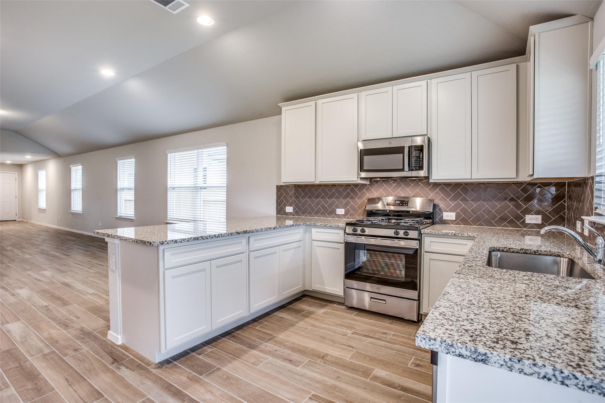 Residential Lease in Bastrop 2