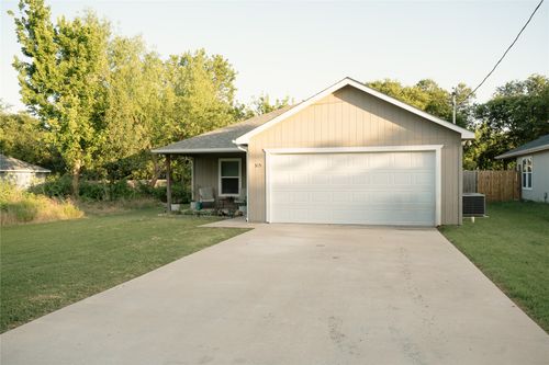 315 W Oak St, Whitewright, TX, 75491-2503 | Card Image