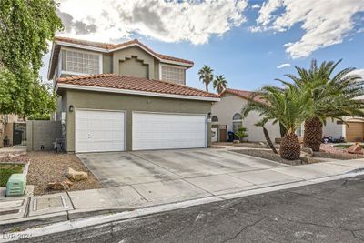 259 Sandrock Pointe Lane, House other with 5 bedrooms, 1 bathrooms and null parking in Henderson NV | Image 2