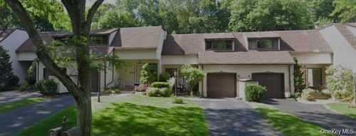 40-40 Cedar Lane N, Oyster Bay, NY, 11545 | Card Image