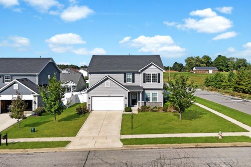 1694 Gustafson Ave, Chesterton, IN, 46304-8975 | Card Image