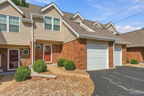 1021 Alpine Ridge Dr, Ballwin, MO, 63021-7651 | Card Image