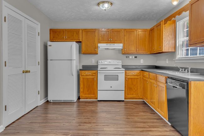 1512 Center Pointe Dr, Townhouse with 2 bedrooms, 3 bathrooms and 2 parking in Murfreesboro TN | Image 7