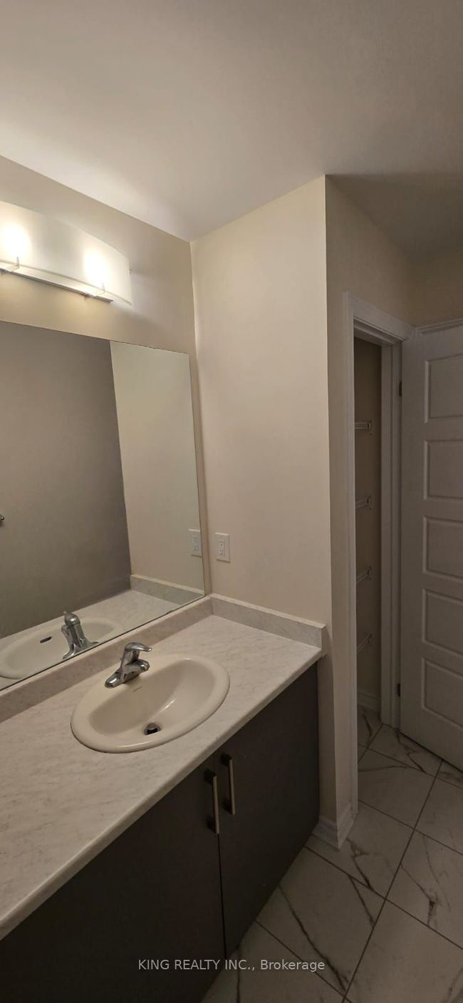 399 Dolman St, House other with 4 bedrooms, 3 bathrooms and 2 parking in Breslau ON | Image 10