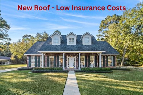 4 Rene Ct, Mandeville, LA, 70471-7251 | Card Image