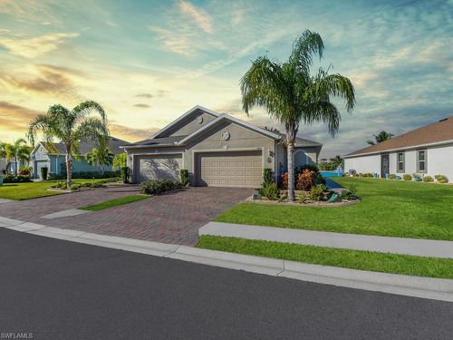 20049 Fiddlewood Ave, NORTH FORT MYERS, FL, 33917-8127 | Card Image