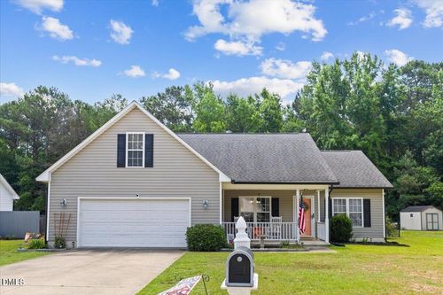 4210 Achilles Dr, Hope Mills, NC, 28348-7845 | Card Image