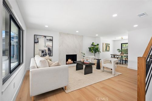 10091 Edye Dr, Huntington Beach, CA, 92646-5442 | Card Image