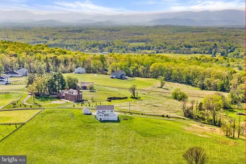 3039 Clearview Farm Lane, WARRENTON, VA, 20186 | Card Image