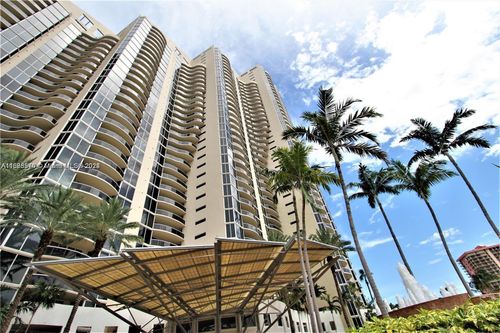 2502-17555 Collins Ave, Sunny Isles Beach, FL, 33160-2889 | Card Image