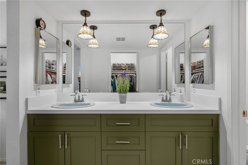 apt-108-254 E Fern Ave, Redlands, CA, 92373-6071 | Card Image