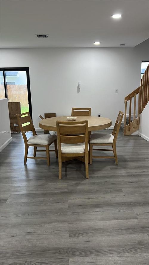 3-558 Nw 7th St, Florida City, FL, 33034-2090 | Card Image