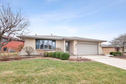 8835 174th St, Tinley Park, IL, 60487-6183 | Card Image