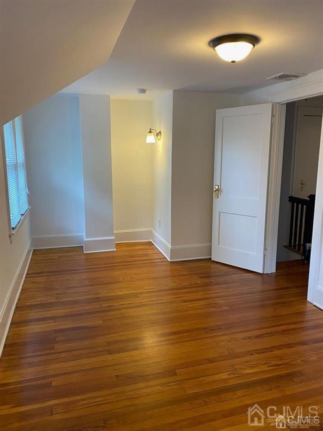 48 Mccoy Ave, Townhouse with 2 bedrooms, 1 bathrooms and null parking in Metuchen NJ | Image 22