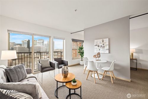 unit-623-1620 Belmont Ave, Seattle, WA, 98122-2384 | Card Image