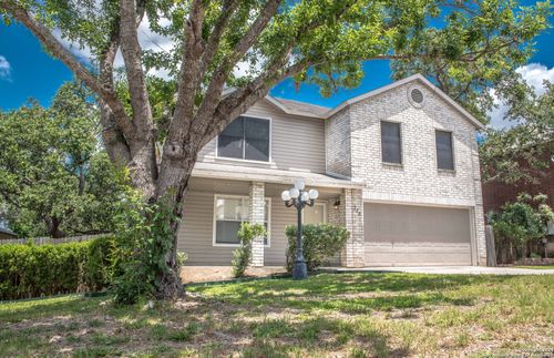 225 Samantha Dr, Schertz, TX, 78154-3900 | Card Image