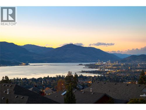 680 Cantina Crt, Kelowna, BC, V1W4X6 | Card Image
