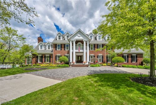 6900 Deerfield Ave Nw, Canal Fulton, OH, 44614-9743 | Card Image