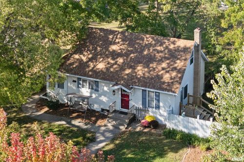 126 S Genessee St, Blue Grass, IA, 52726-9533 | Card Image