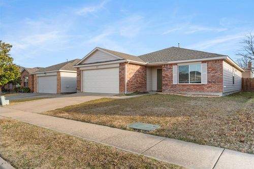 1401 Pheasant Dr, Sherman, TX, 75092-4235 | Card Image