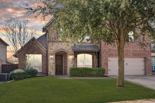 8209 Saint Clair Dr, Mckinney, TX, 75071-6342 | Card Image