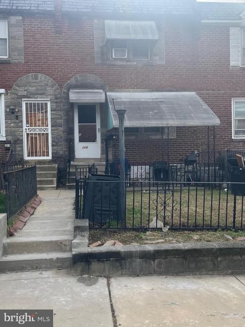 306 Golf Rd, DARBY, PA, 19023-1319 | Card Image