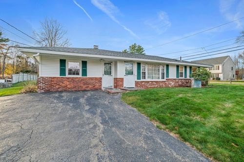 36 Dix Rd, Brockton, MA, 02302-2232 | Card Image