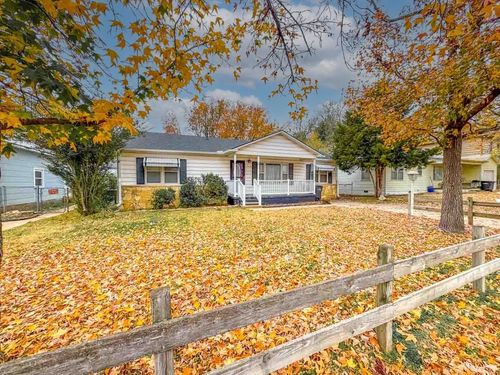 815 N 7th St, Arkansas City, KS, 67005-2015 | Card Image