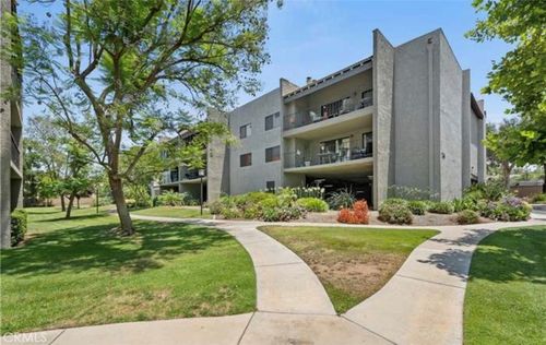 210-246 E Fern Ave, Redlands, CA, 92373-6008 | Card Image