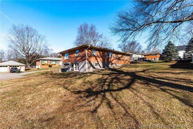 609 Lynn Rd, Home with 3 bedrooms, 2 bathrooms and null parking in New Albany IN | Image 27