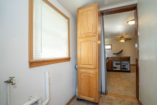 1209 Spencer St, Home with 2 bedrooms, 1 bathrooms and null parking in Grinnell IA | Image 13