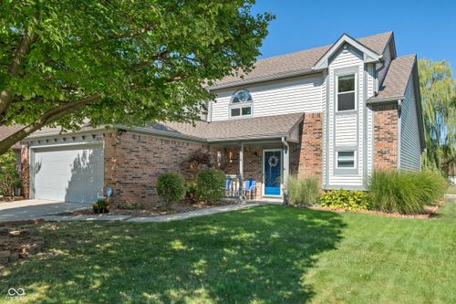 7914 Stonebranch South Dr, Indianapolis, IN, 46256-4620 | Card Image