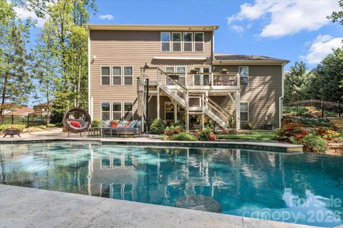 111 Abbeville Ln, Mooresville, NC, 28117-7355 | Card Image