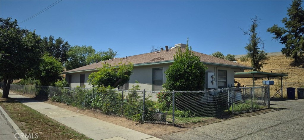 Residential Income in Fresno 3