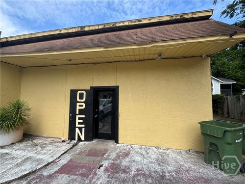 1815 Waters Avenue, savannah, GA, 31401 | Card Image