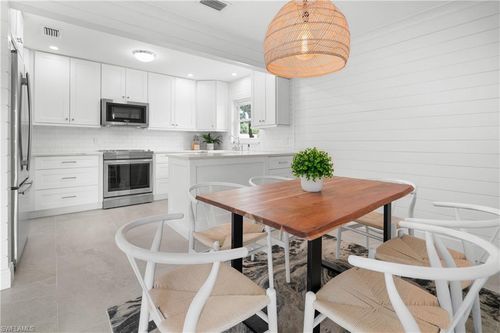 35-250 Lanchester Ct, NAPLES, FL, 34112-0223 | Card Image