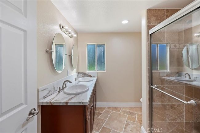 4th bath rm | Image 38