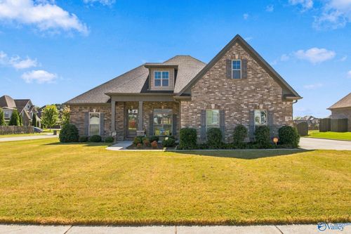 136 Stonycrossing Rd, Meridianville, AL, 35759-1825 | Card Image