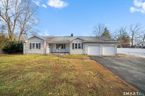 514 Hilliard St, Manchester, CT, 06042-2841 | Card Image