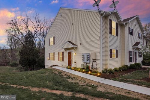 170 Christine Dr, READING, PA, 19606-3389 | Card Image